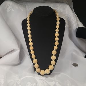 Vintage natural wood necklace 1980s